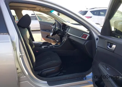 2019 Kia Optima Lx from USA, damaged, VIN 5XXGT4L38KG335835